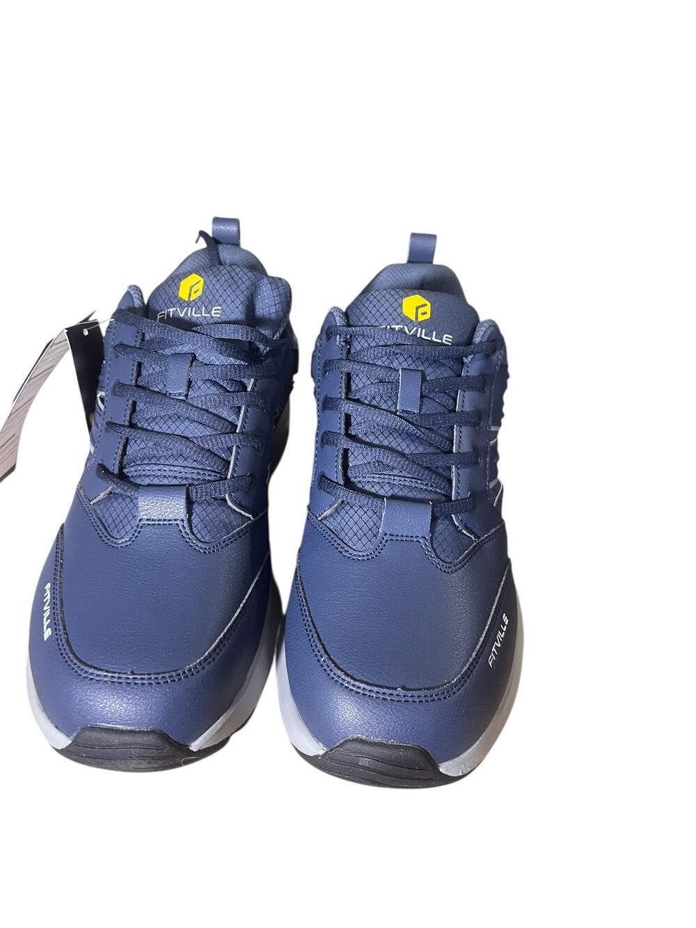 Men's Fitville Brand New with Box 10.5 W Navy Low Top Sturdy Core V2